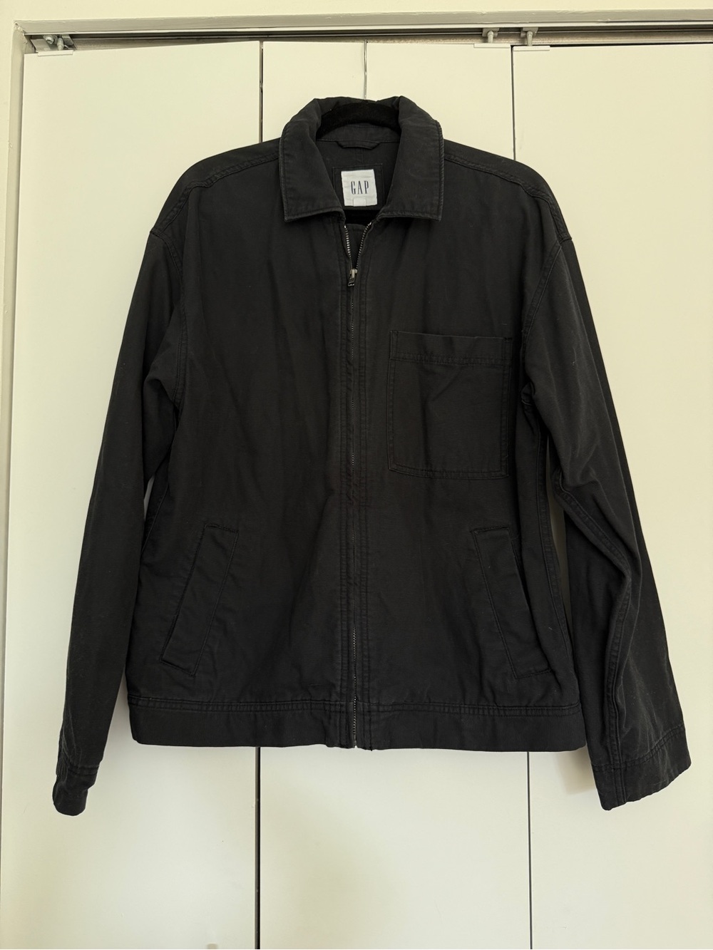 GAP Men's Black Zip Jacket with Chest Pocket